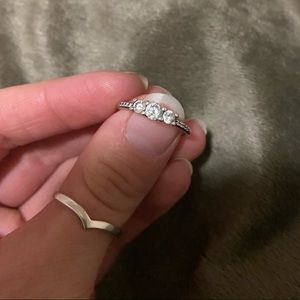 Pandora ring